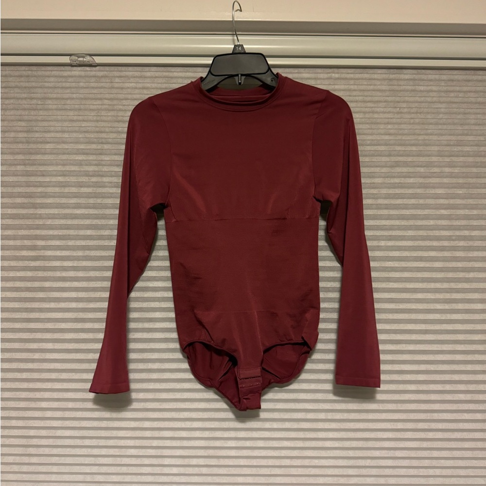 Women's Long Sleeve Bodysuit - Burgundy